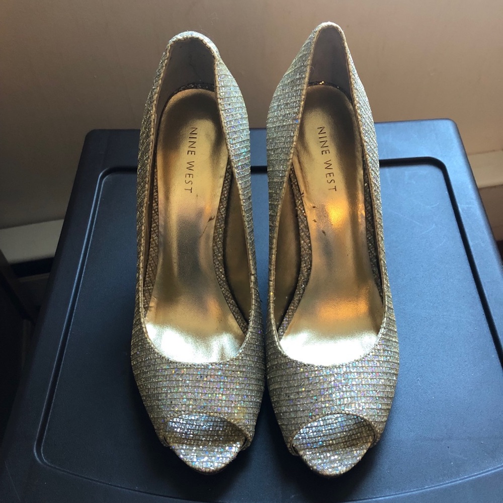 Nine West Silver Sparkly Peep Toe Heels